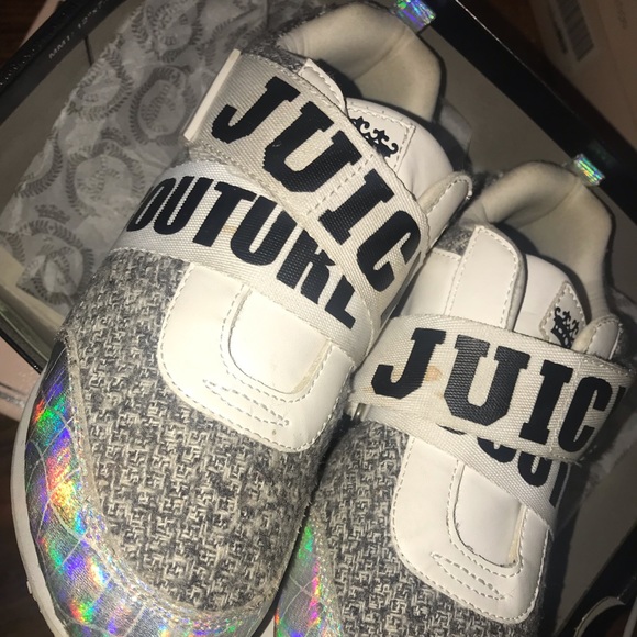 Shoes - Picture 2 of 4